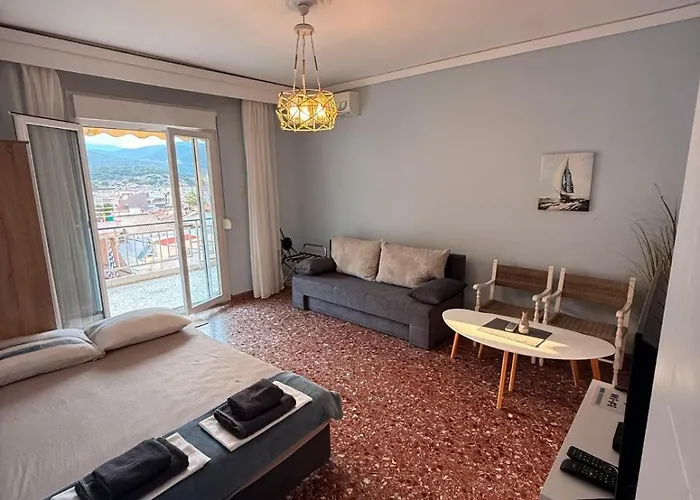 Yves * Nea Iraklitsa